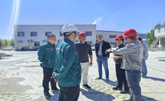 9.刘翔鹏总经理接待长春工程学院土木学院讲授副院长李九阳一行_副本.jpg 9.刘翔鹏总经理接待长春工程学院土木学院讲授副院长李九阳一行_副本.jpg