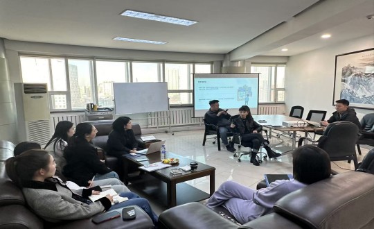 27.健康产业集团健康治理公司陪诊项目组进行初次内部培训及答疑互换会_副本.jpg 27.健康产业集团健康治理公司陪诊项目组进行初次内部培训及答疑互换会_副本.jpg